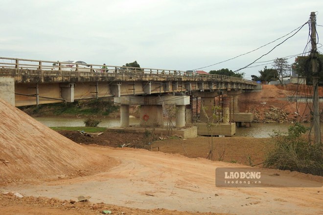 Cầu Tứ Mỹ thời điểm tháng 2.2025. Ảnh: Tô Công