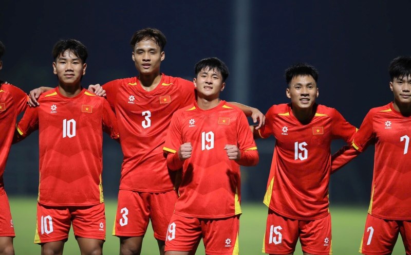 L'équipe vietnamienne U17 prête pour la phase finale du Championnat d'Asie U17 2026. Photo: Minh Dân