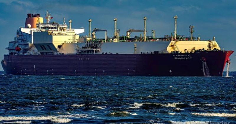 Tàu LNG Qatar tìm cách phá vỡ bế tắc ở Hormuz