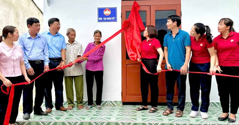 Mặt trận Tổ quốc Việt Nam đóng vai trò nòng cốt xóa nhà tạm