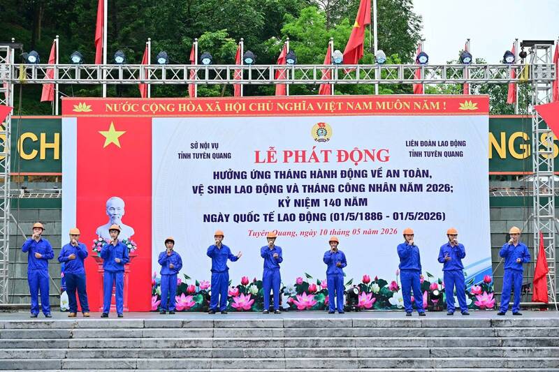 Tuyên Quang phát động Tháng Công nhân và Tháng hành động về ATVSLĐ năm 2026. Ảnh: Minh Thủy