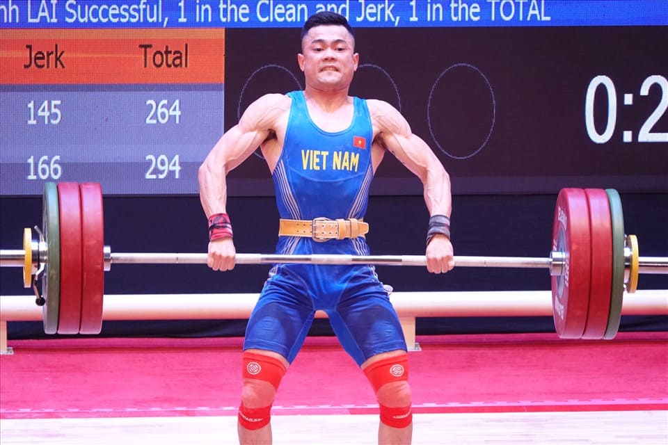 Weightlifter Lai Gia Thanh is a member participating in the 2026 Asian Championships. Photo: Nguyen Dang