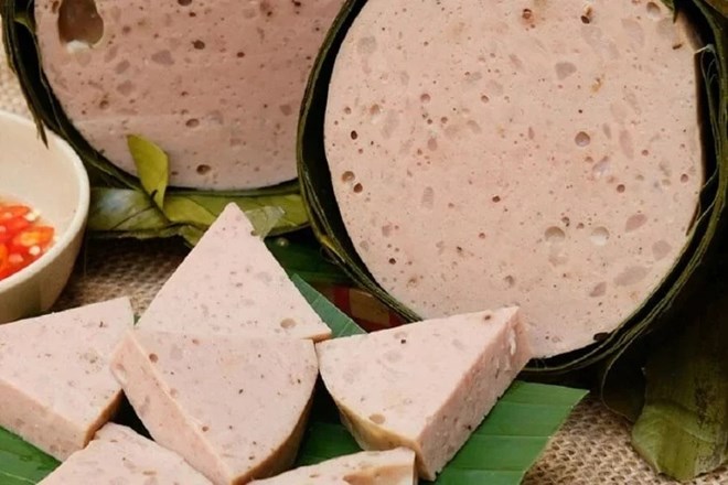 Phát hiện gần 1 tạ hàn the tại một cơ sở sản xuất giò chả ở Ninh Bình