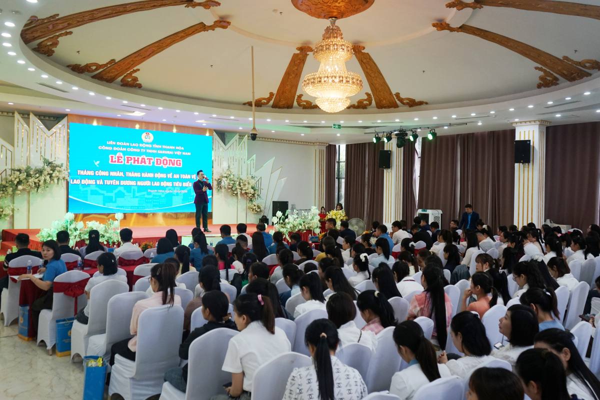 Công đoàn Công ty TNHH Sakurai Việt Nam tổ chức lễ phát động “Tháng Công nhân” và tuyên dương công nhân lao động tiêu biểu, xuất sắc. Ảnh: Quách Du