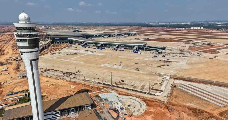 Đề xuất xem xét 3 tuyến đường sắt, metro kết nối sân bay Long Thành