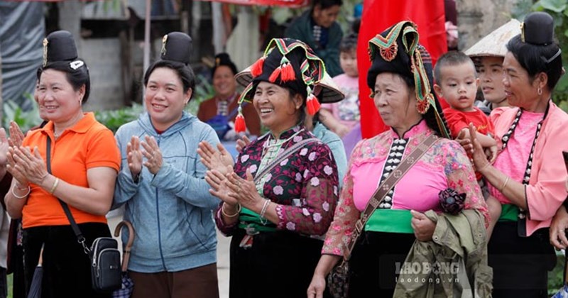 Điện Biên: Người dân vui mừng khi sắp có cáp treo đầu tiên