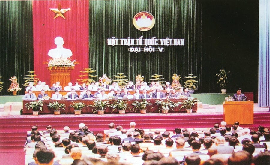 Đại hội lần thứ V (Nhiệm kỳ 1999 - 2004). Ảnh: Tư liệu