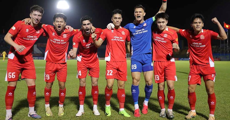 Công an TP.HCM thắng trận sau khi chia tay HLV Lê Huỳnh Đức