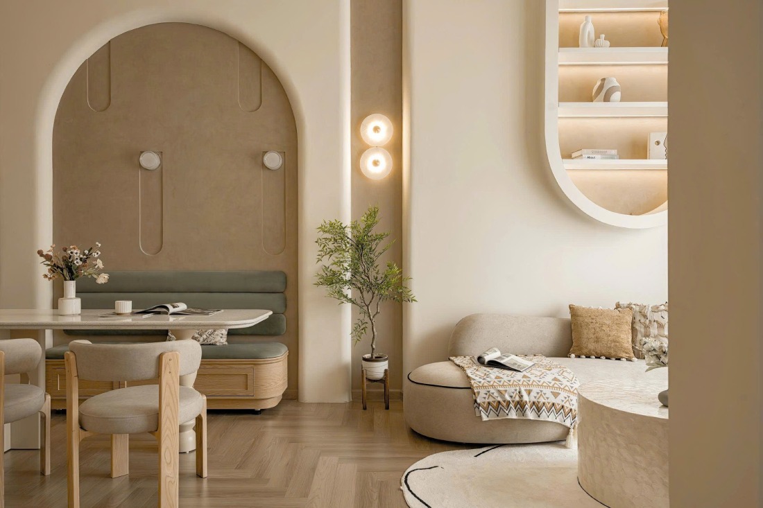 Phong cách Korean Chic là sự kết hợp tinh tế giữa nét hiện đại, tối giản nhưng vẫn đầy ấm áp và sang trọng. Điểm nhấn xuyên suốt toàn bộ thiết kế chính là ngôn ngữ của những đường cong.