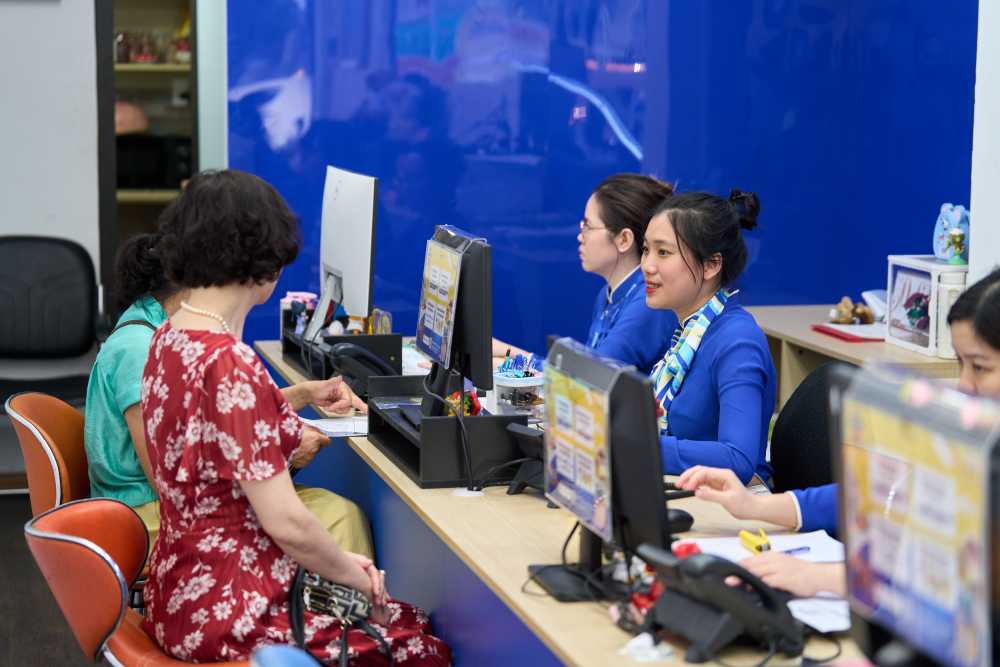 Khách du lịch chốt tour sớm trước thềm cao điểm hè 2026. Ảnh: Vietravel