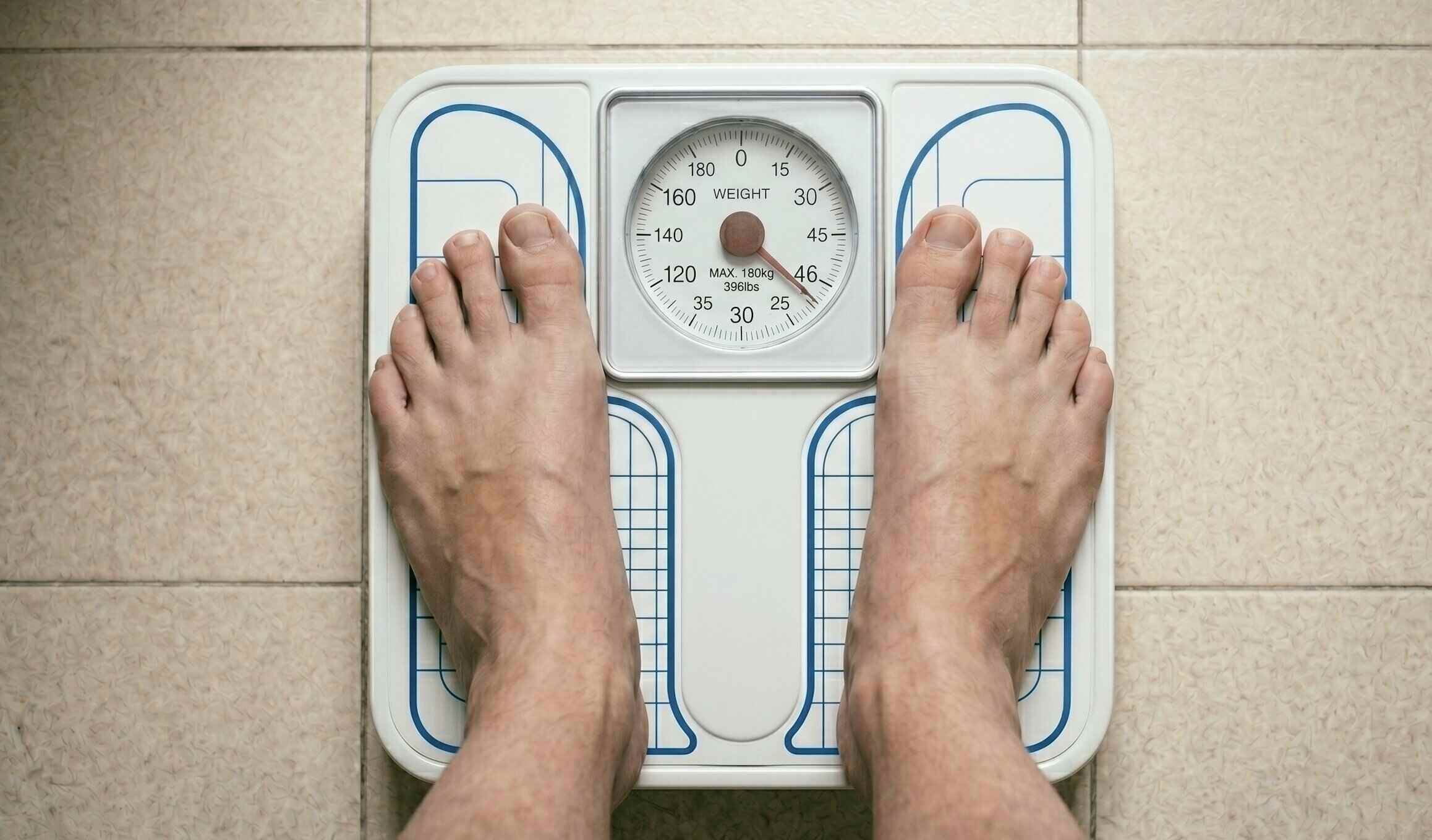 Some signs such as abnormal weight loss, prolonged fatigue or changes in the skin may be an early warning of cancer. Graphics: Vy Vy