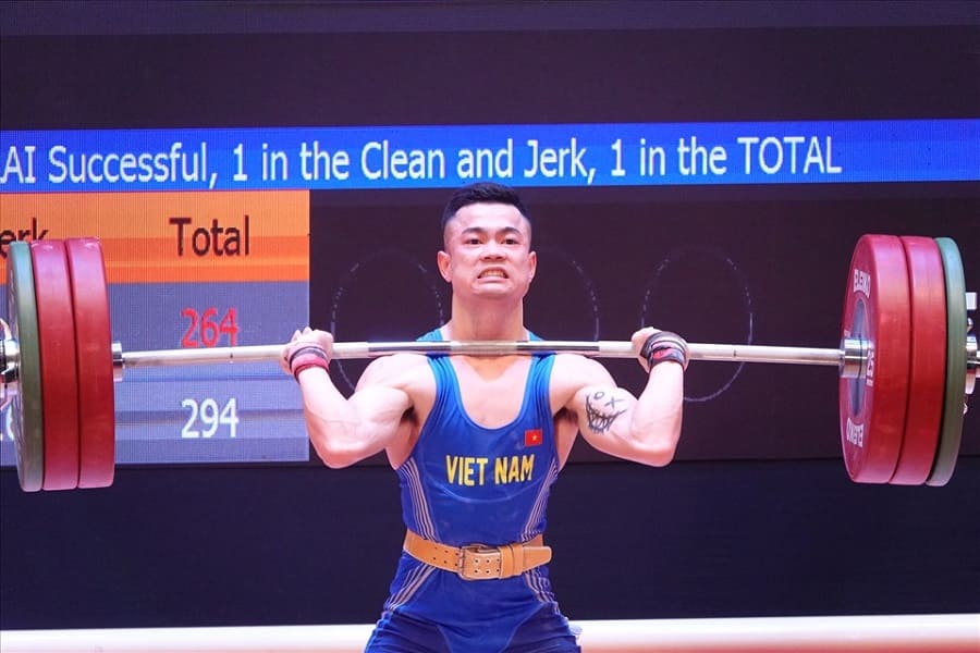 역도 선수 라이 지아 탄은 현재 60kg 체급으로 전향했습니다. 사진: 응우옌 당