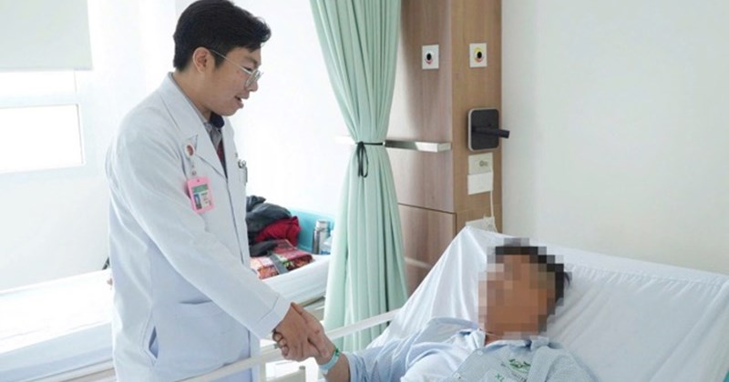 Tự tiêm silicon lỏng vào "của quý", bệnh nhân nhập viện cấp cứu
