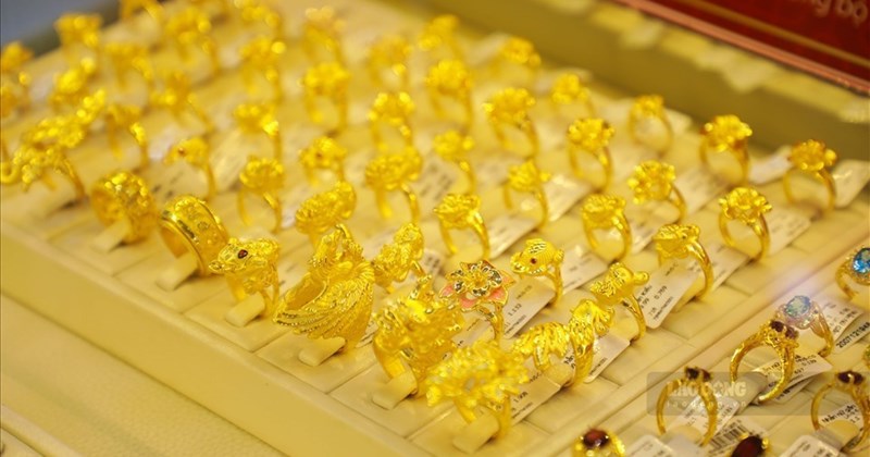 Giá vàng đảo chiều tăng do lo ngại chiến sự Trung Đông kéo dài