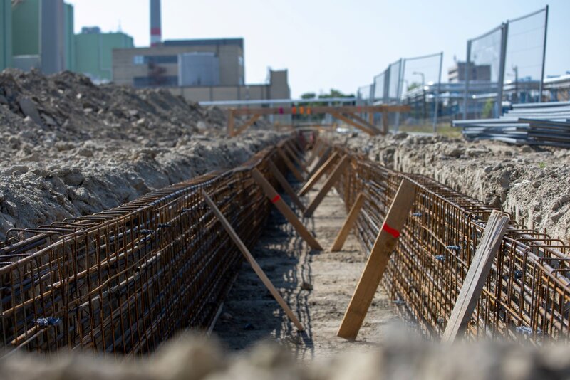 The Paks nuclear power plant expansion project in Hungary is worth 12.5 billion euros (about 14.7 billion USD). Photo: Paks nuclear power plant