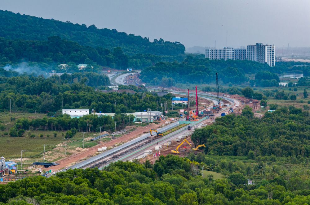 Acumulado en toda la provincia de An Giang, actualmente hay 1,493 proyectos, con una inversión total de 823.380 mil millones de VND. Foto: Binh Minh