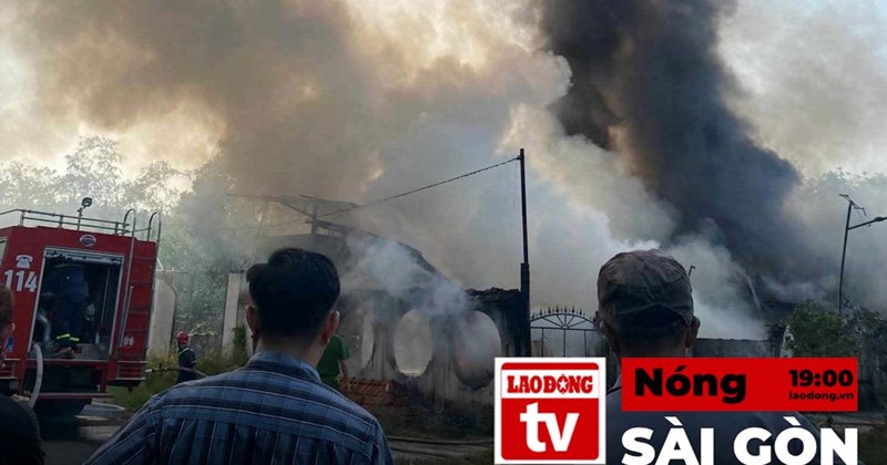 Sài Gòn: Cháy kho vật liệu của nhà dân