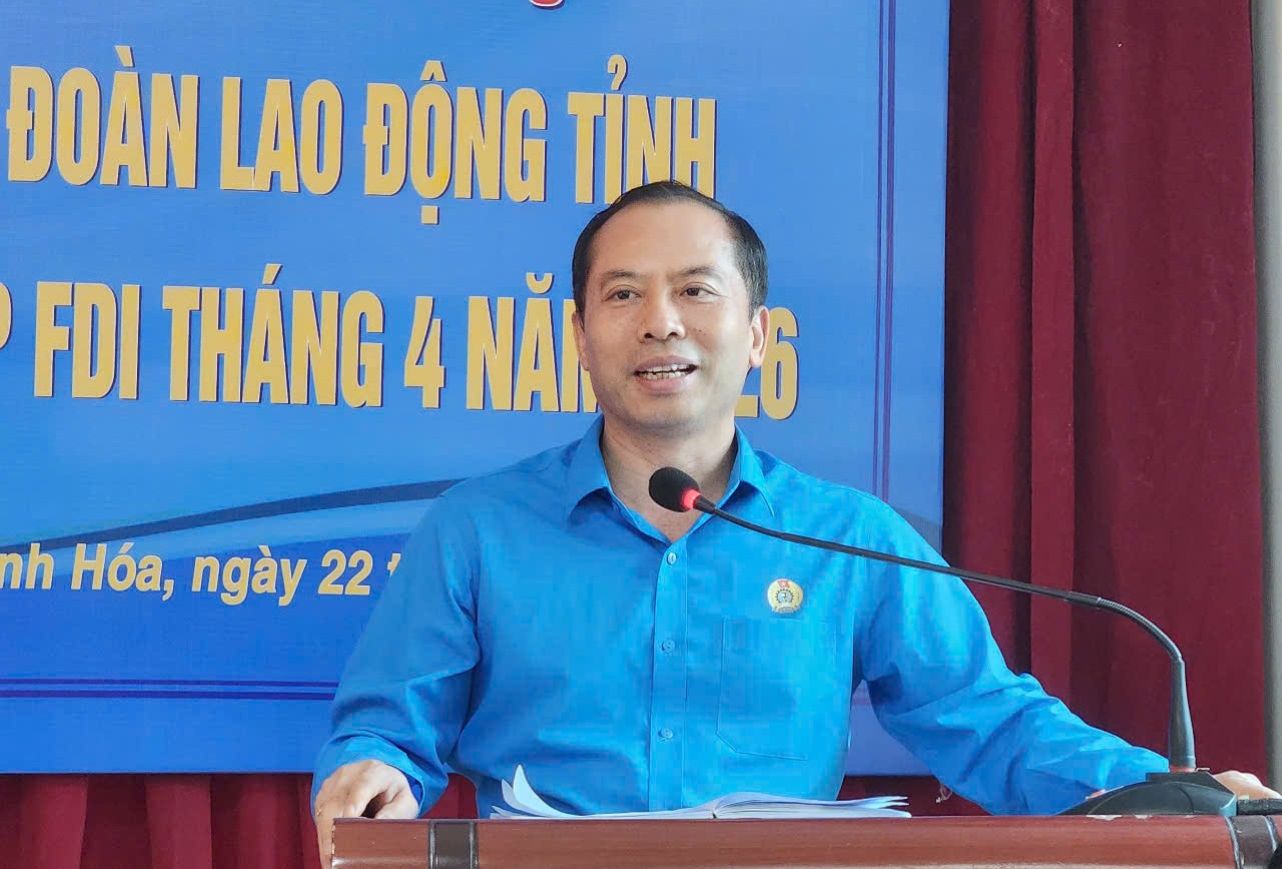 Theo TS Lương Trọng Thành - Chủ tịch LĐLĐ tỉnh Thanh Hóa, vai trò của tổ chức Đảng trong doanh nghiệp là rất quan trọng. Ảnh: Xuân Hùng