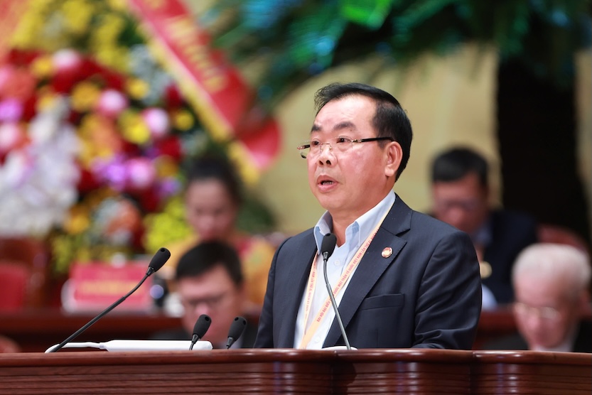 Mr. Nguyen Quang Huan - Member of the Presidium of the Central Committee of the Vietnam Fatherland Front, Deputy Chairman of the Advisory Council on Science and Technology and Digital Transformation, Chairman of the Board of Directors of Halcom Vietnam Joint Stock Company spoke at the Congress. Photo: Hai Nguyen