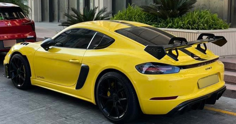 Porsche 718 Cayman độ phong cách GT4RS gây chú ý tại Việt Nam