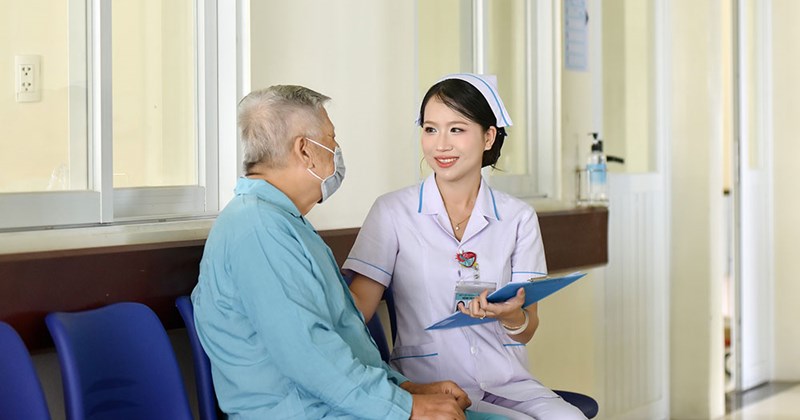 Y tá, nữ hộ sinh Bệnh viện Đà Nẵng tỏa sáng tại cuộc thi tài năng