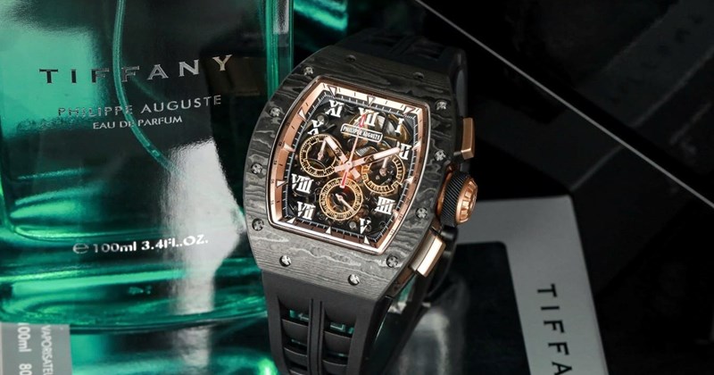 Bốn mẫu đồng hồ Automatic Chronograph khiến quý ông không thể rời mắt