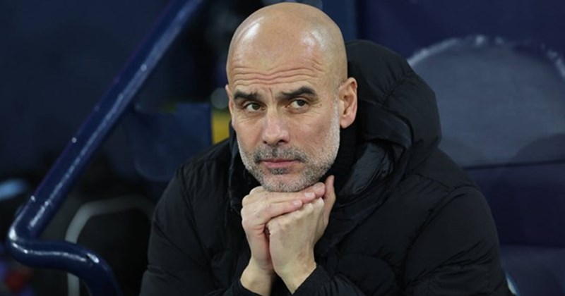 Pep Guardiola nói về VAR và cuộc đua vô địch với Arsenal