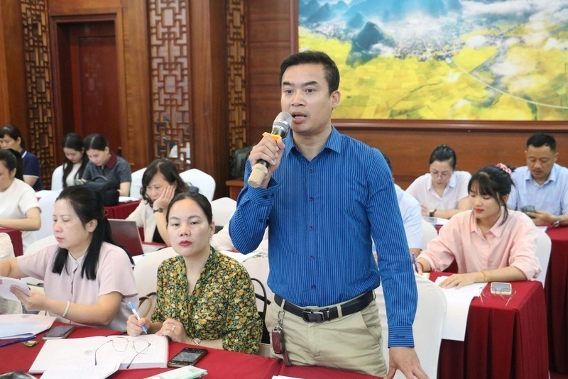 Đại diện Công ty TNHH Tập đoàn DR.AZ phát biểu tại hội nghị. Ảnh: Lương Thảo