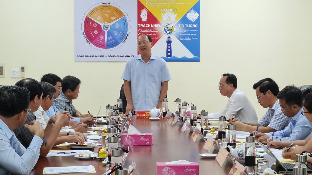 Bí thư Tỉnh uỷ Cà Mau Nguyễn Hồ Hải phát biểu tại buổi làm việc. Ảnh: Nhật Hồ.