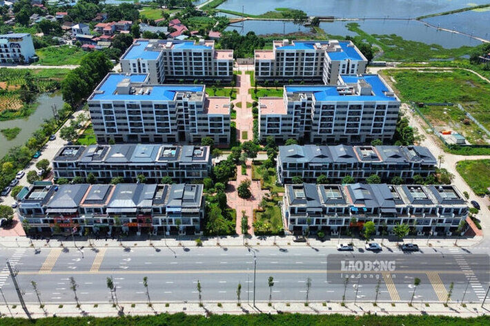 Khu nhà ở xã hội cho công nhân KCN Phú Hà nằm giáp đường Hùng Vương, phường Phú Thọ. Ảnh: Tô Công