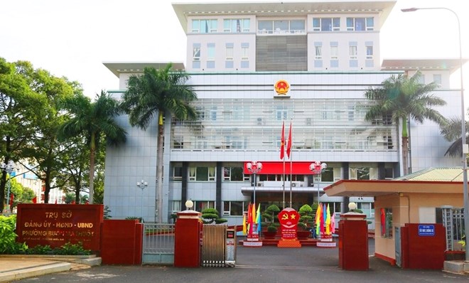 Cơ quan chức năng đang truy cứ trách nhiệm các bộ phận có liên quan trong vụ chậm gửi hồ sơ khiến 10 cán bộ ở phường Buôn Ma Thuột (tỉnh Đắk Lắk) lỡ xét tuyển công chức. Ảnh: Bảo Trung
