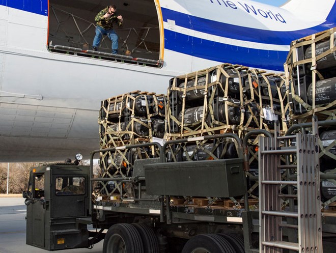 US military equipment aid to Ukraine in 2022. Photo: AFP