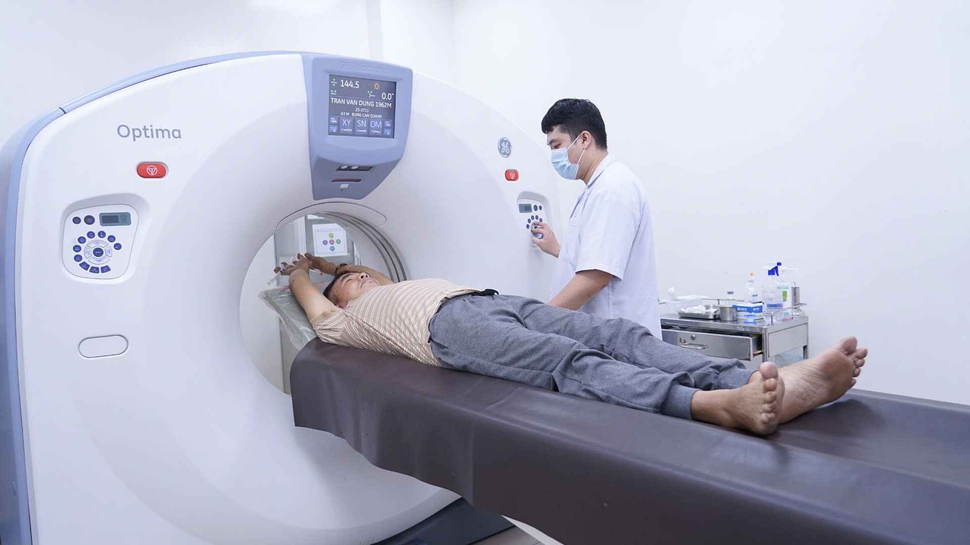 Ho Chi Minh City expands medical boundaries, increasing access to high technology for people. Photo: Minh Toan