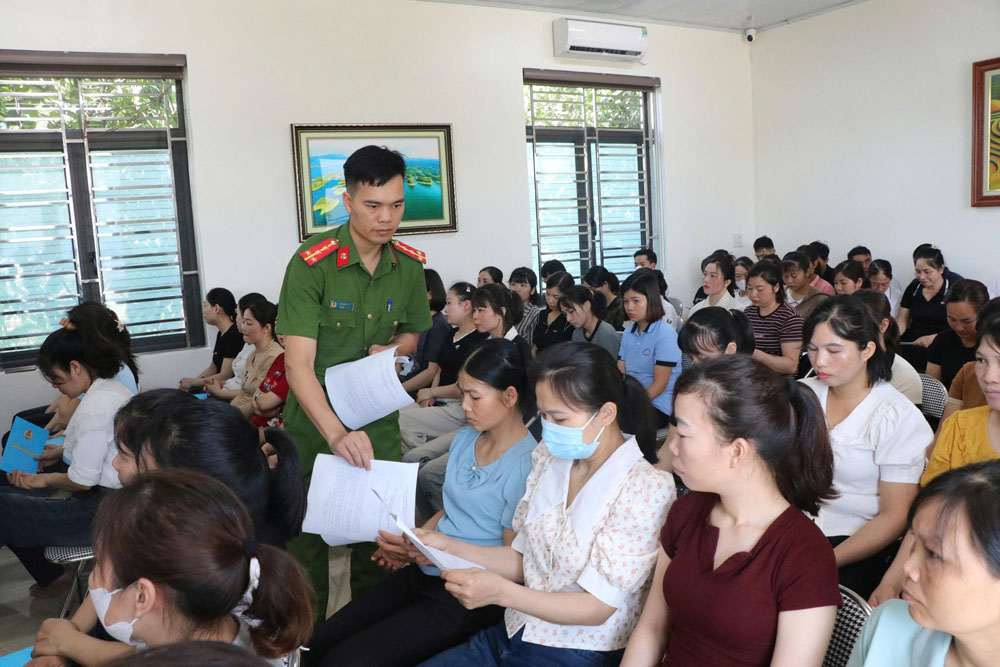 Tuyên truyền pháp luật đến người lao động