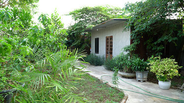 Mảnh đất hơn 200 m2 của gia đình bà Ngọc chỉ được tính hơn 2 triệu đồng. Ảnh: PV