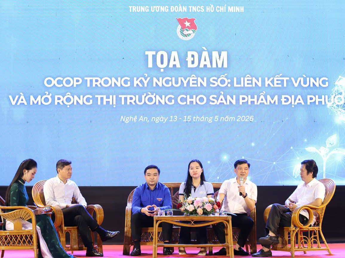 The seminar spreads the spirit of innovative startup about OCOP products. Photo: Ngoc Anh