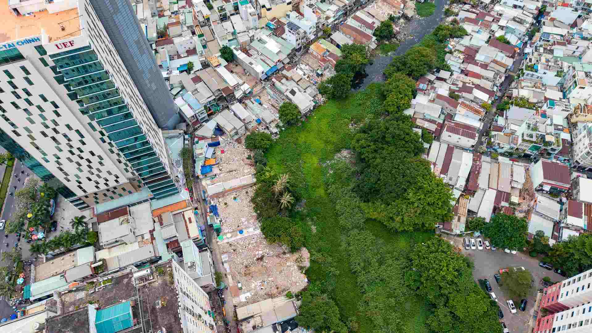 The Xuyen Tam canal renovation project is still facing land issues for 636 households. Photo: Anh Tu