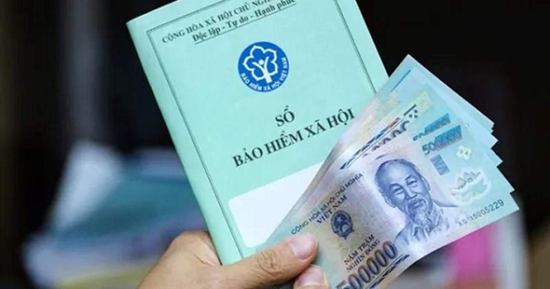 Chưa đủ điều kiện hưởng hưu, cụ bà vẫn nhận trợ cấp hàng tháng