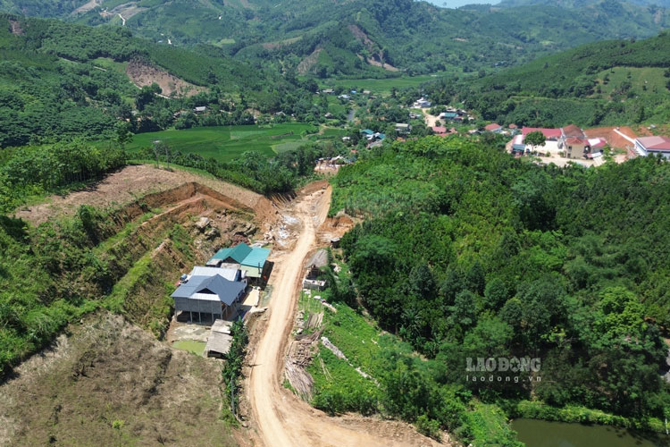 Tỉnh lộ 160 là huyết mạch của xã Xuân Hòa, tỉnh Lào Cai. Ảnh: Đinh Đại