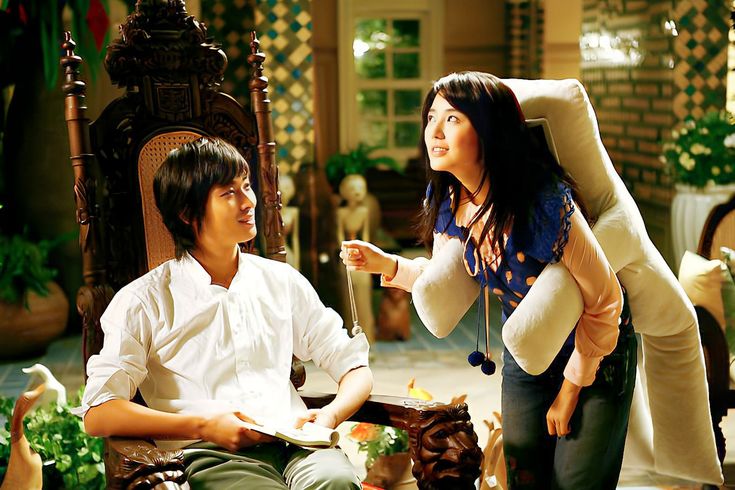 Joo Ji Hoon nổi tiếng với bộ phim “Hoàng cung“. Ảnh: Nhà sản xuất