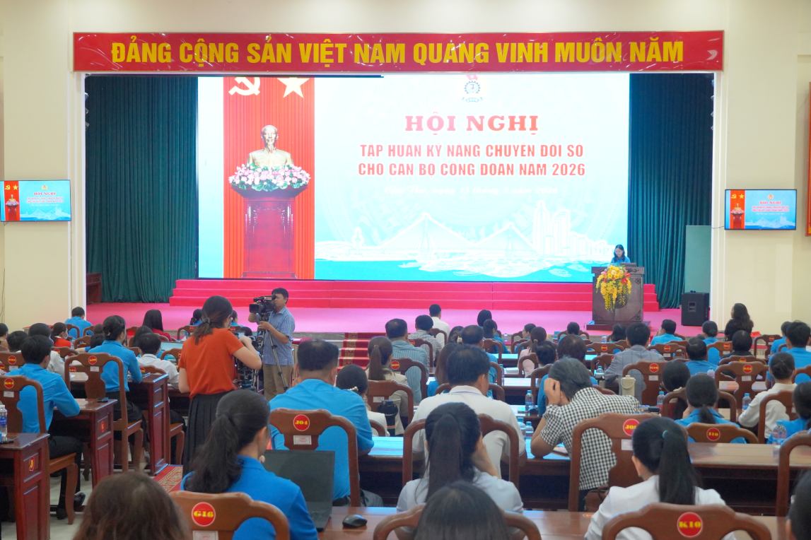 Quang cảnh hội nghị. Ảnh: Tạ Quang