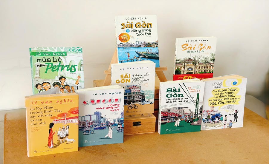 Book collection "From Saigon - Gia Dinh to Ho Chi Minh City". Photo: Publishing House