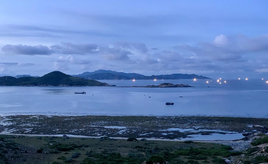 Vinh Hy has the charming and diverse beauty of forests and seas. Photo: Ky Lam