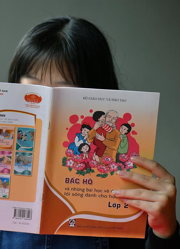“Bác Hồ và những bài học về đạo đức, lối sống dành cho học sinh” là bộ sách dành cho học sinh lớp 2, lớp 3, lớp 4, lớp 5 do Nhà xuất bản Giáo dục ấn hành. Ảnh: Việt Văn