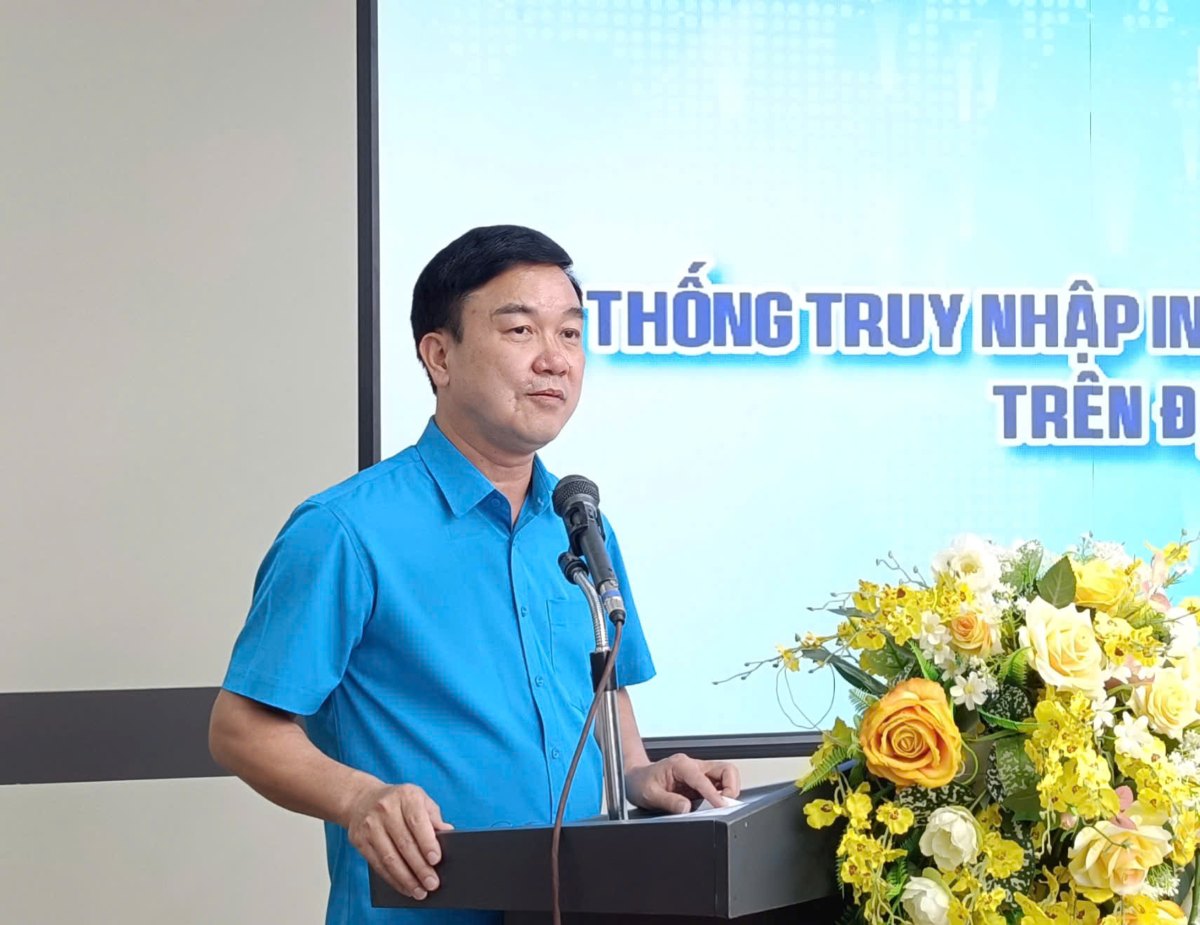 Ông Nguyễn Văn Quyết - Phó Chủ tịch Thường trực LĐLĐ TP Hải Phòng phát biểu tại chương trình. Ảnh: Mai Dung