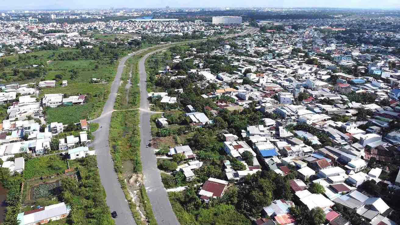 Đặt tên đường Hương lộ 2 (đoạn từ Quốc lộ 51 đến cao tốc TPHCM – Long Thành - Dầu Giây) thành Đại lộ Nguyễn Hữu Cảnh. Ảnh tư liệu: HAC