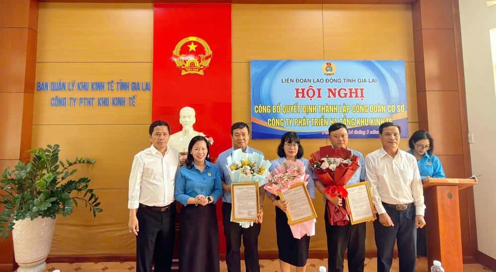 The grassroots trade union of Gia Lai Economic Zone Infrastructure Development Company will take care of the lives of workers. Photo: Thanh Tuan