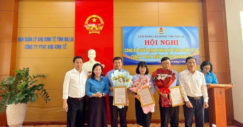 Thành lập Công đoàn cơ sở tại Công ty Phát triển Hạ tầng Khu kinh tế