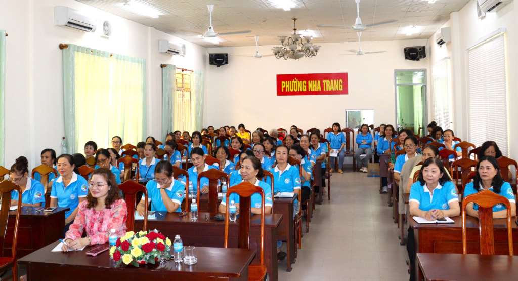 Quang cảnh hội nghị. Ảnh: Hoàng Linh