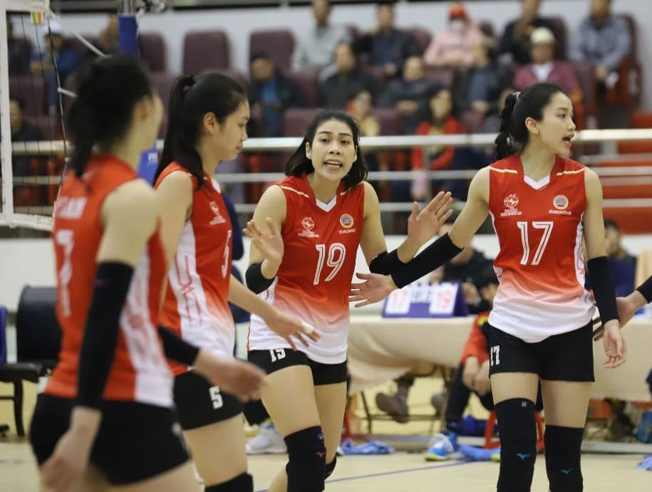 Information Corps women's team has only 12 players at VTV9-Binh Dien Cup 2026. Photo: Hoang Hue